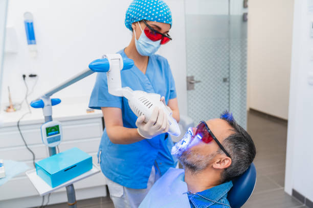 Best Emergency Gum Treatment in Merrionette Park, IL